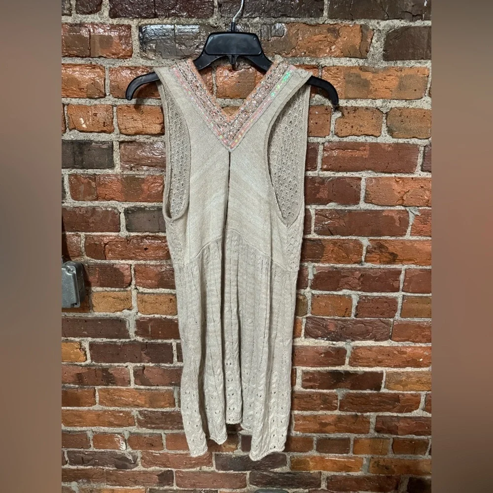 Free People Beige and Pink Sleeveless Knit Tunic Size Medium
